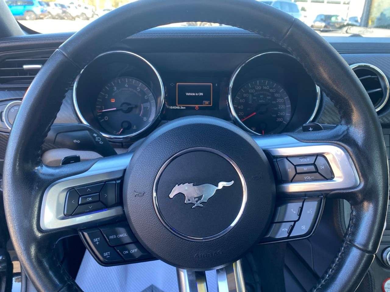 2017 Ford Mustang 2DR FASTBACK V6 Photo