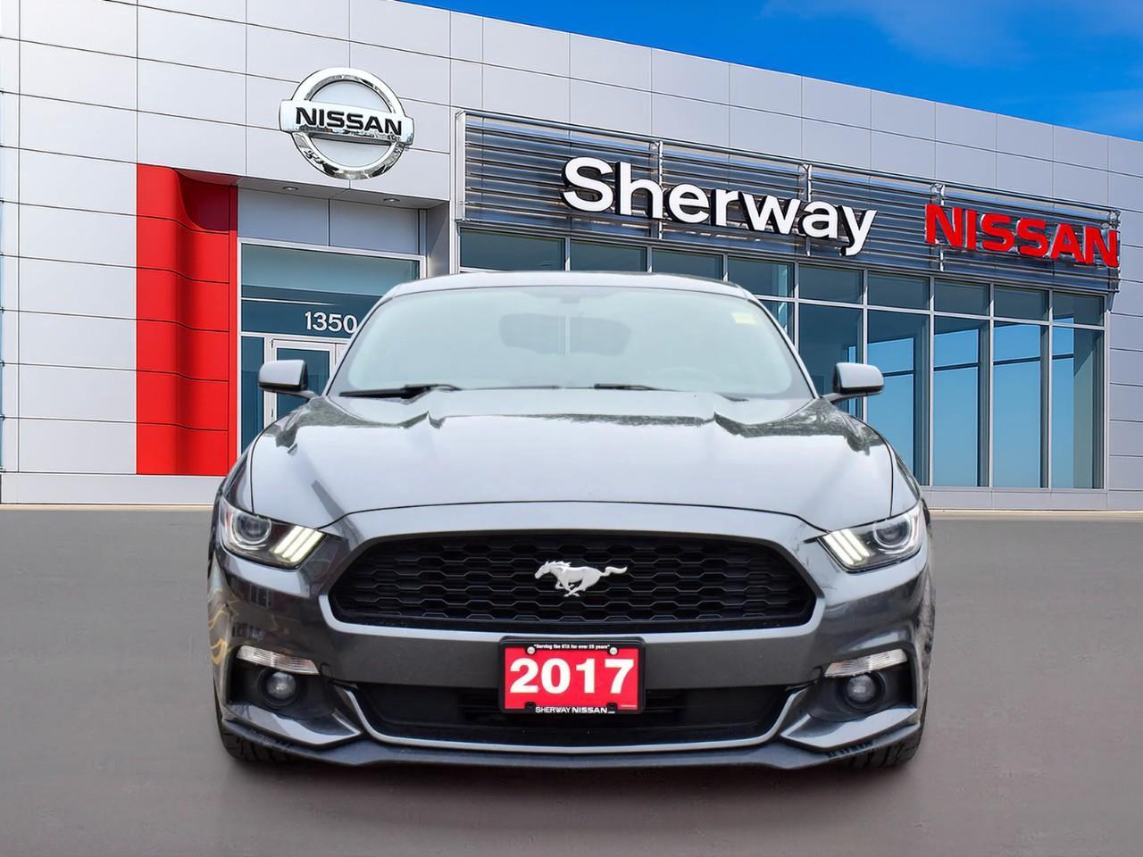 2017 Ford Mustang EcoBoost 2dr Fastback Photo2