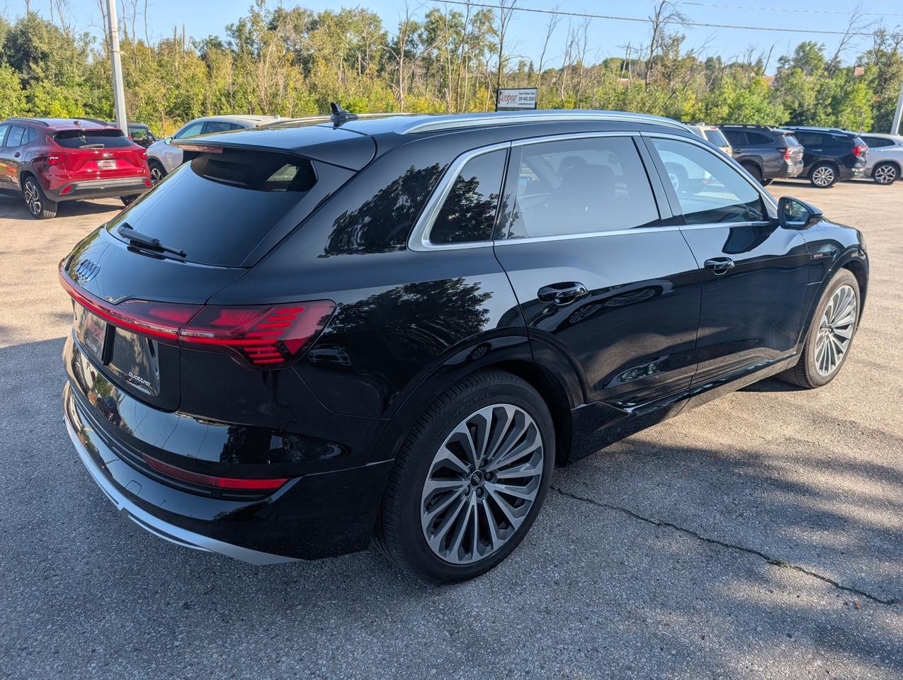 2022 Audi E-Tron 55 Technik 4dr All-Wheel Drive quattro Sport Utility Photo