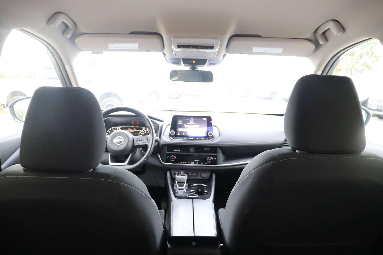 2024 Nissan Rogue S AWD NEW BRAKES BLIND SPOT CARPLAY HEATED SEATS Photo