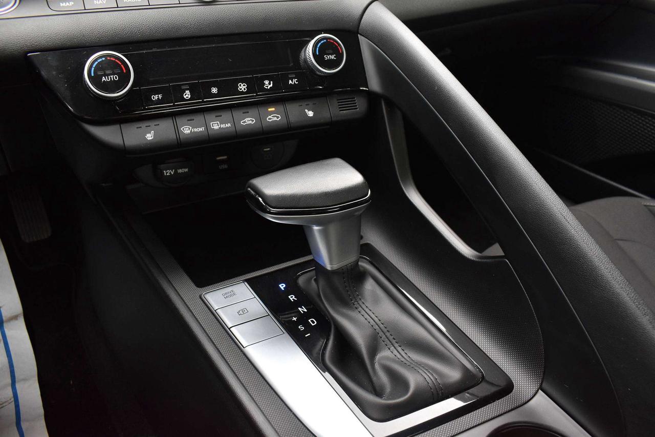 2026 Hyundai Elantra Preferred Photo