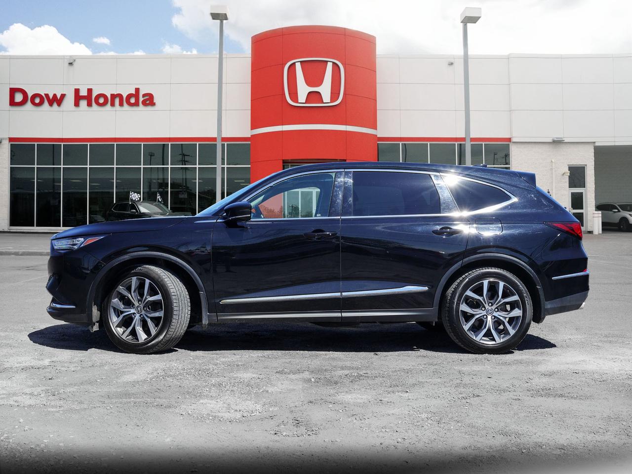 2022 Acura MDX Tech 4dr SH-AWD Photo