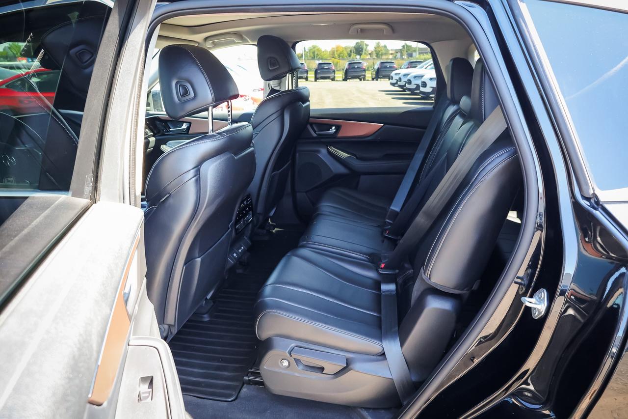 2022 Acura MDX Tech 4dr SH-AWD Photo