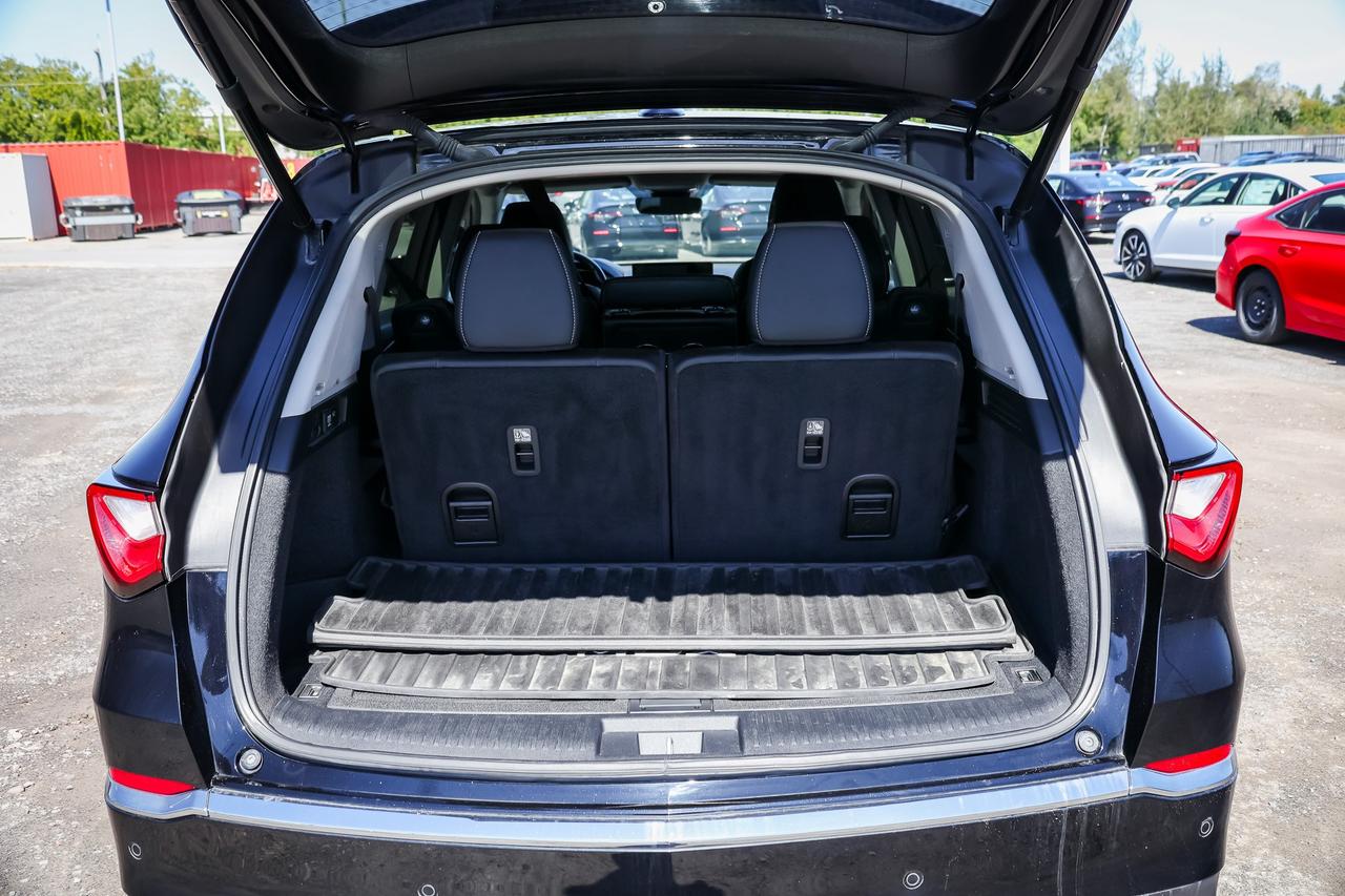 2022 Acura MDX Tech 4dr SH-AWD Photo