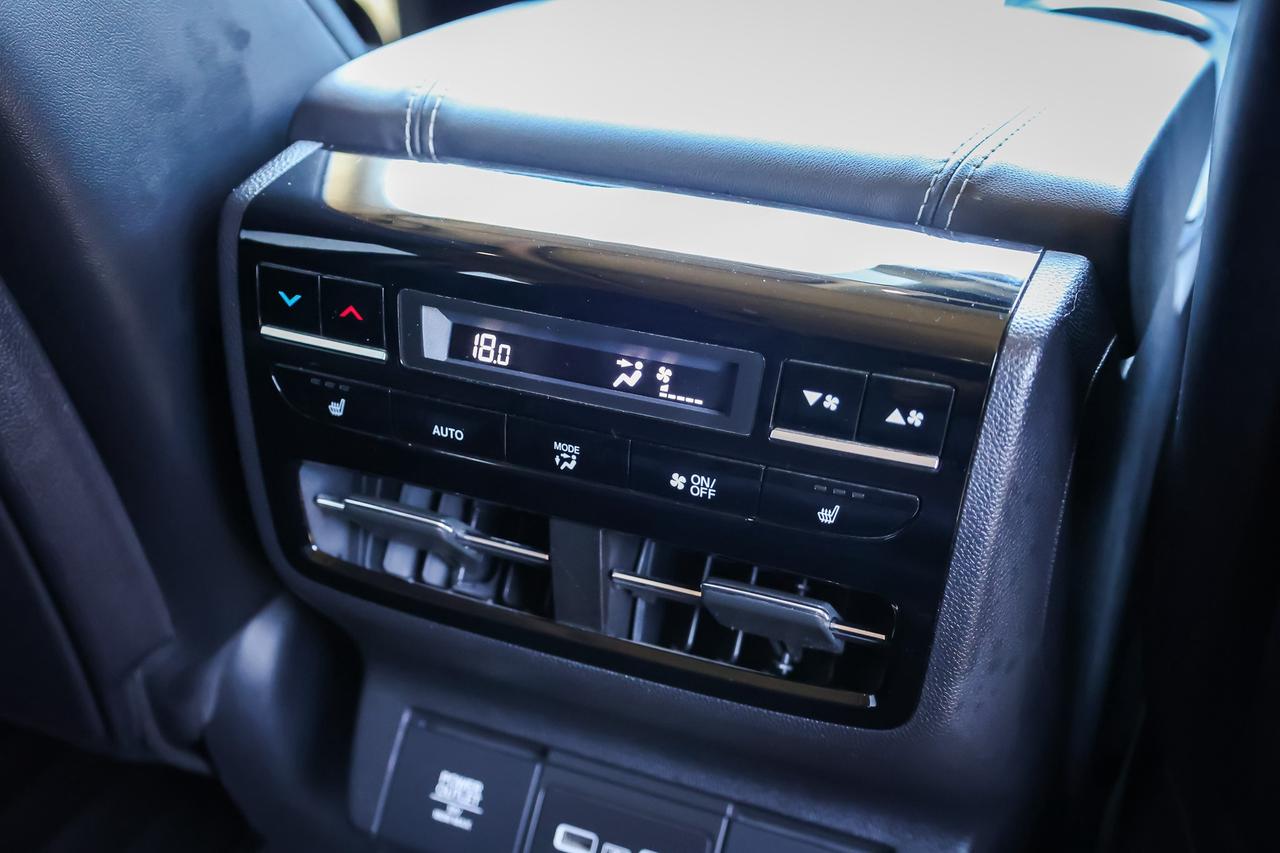 2022 Acura MDX Tech 4dr SH-AWD Photo