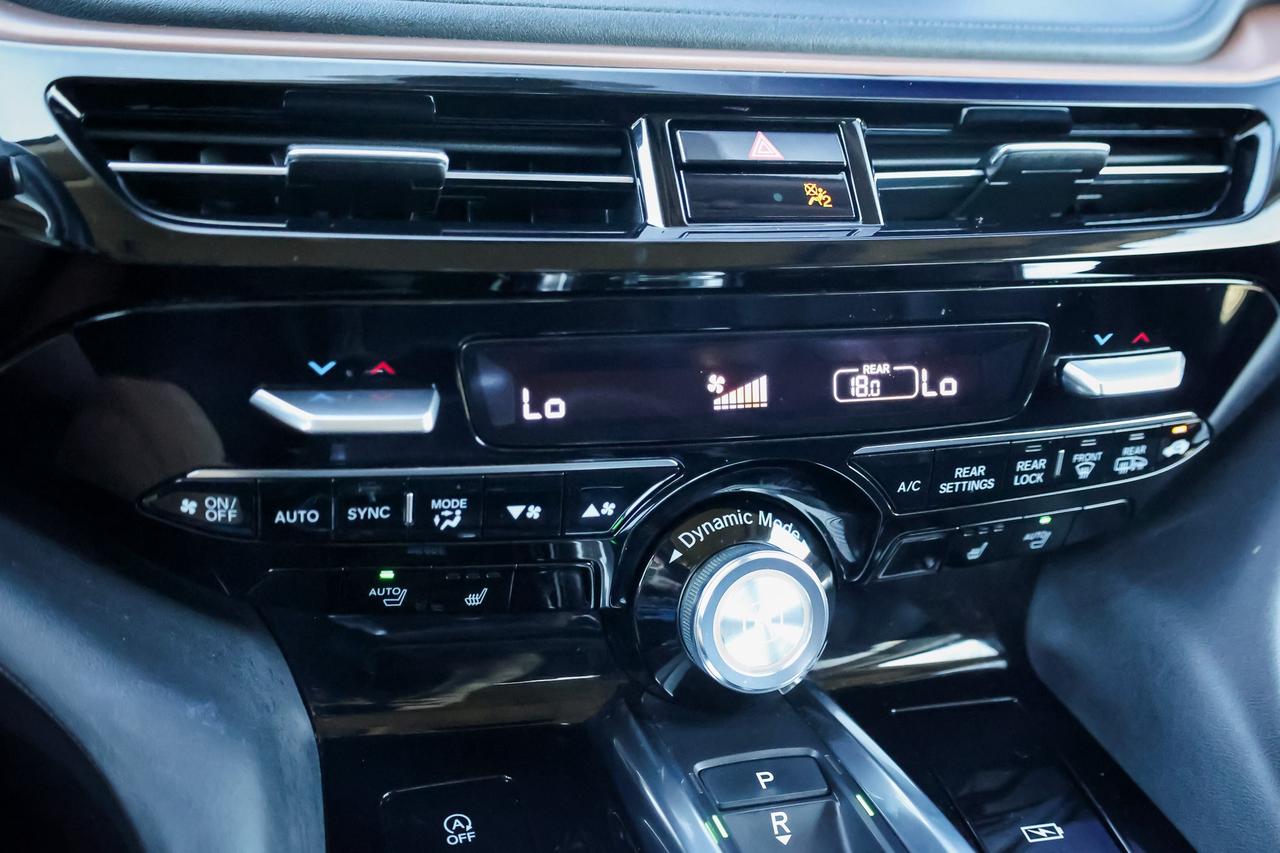 2022 Acura MDX Tech 4dr SH-AWD Photo