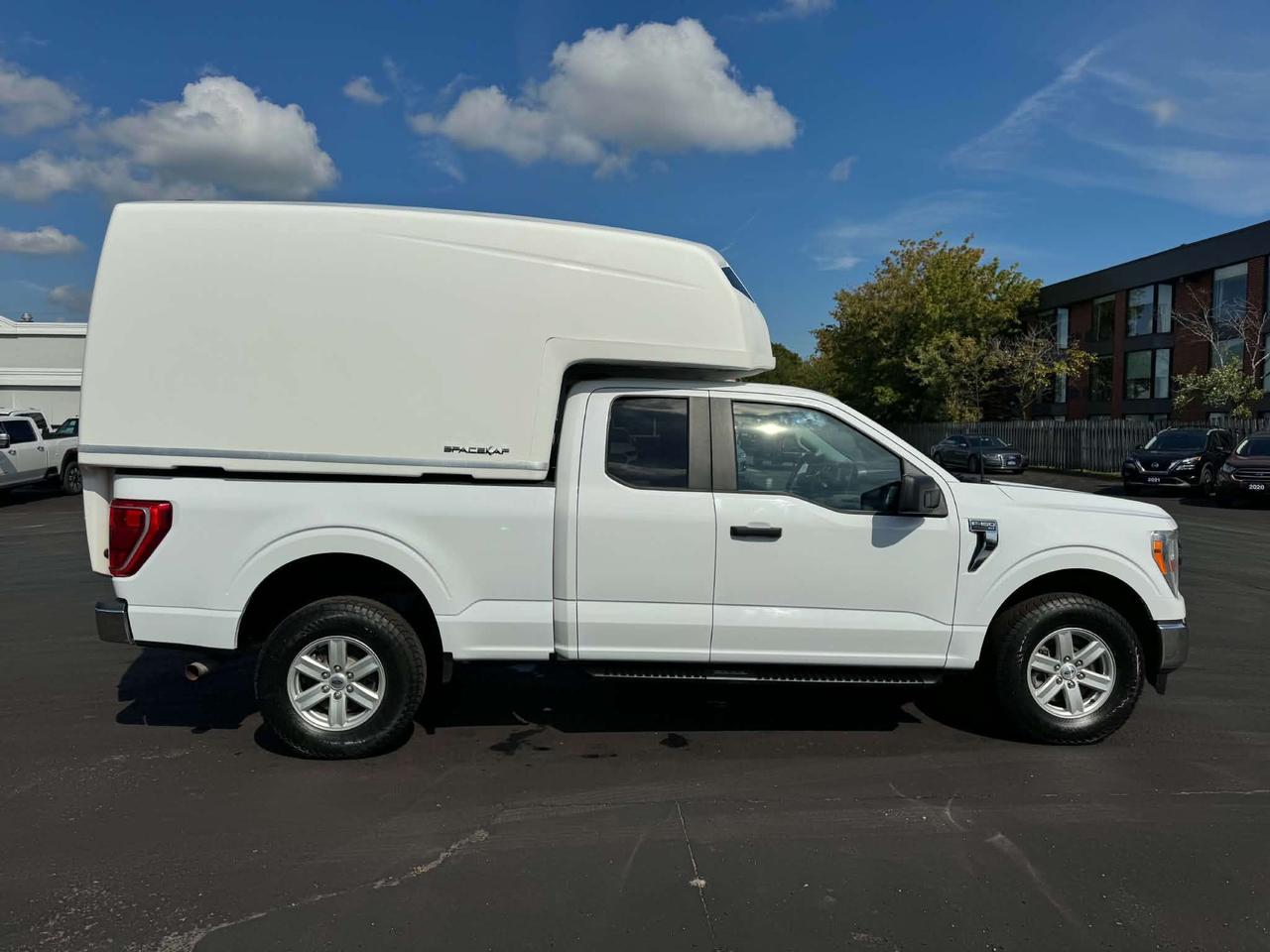 2022 Ford F-150 XL W/ SPACE CAP 4x4 Certified Photo
