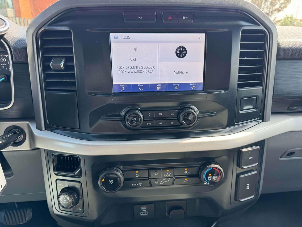 2022 Ford F-150 XL W/ SPACE CAP 4x4 Certified Photo