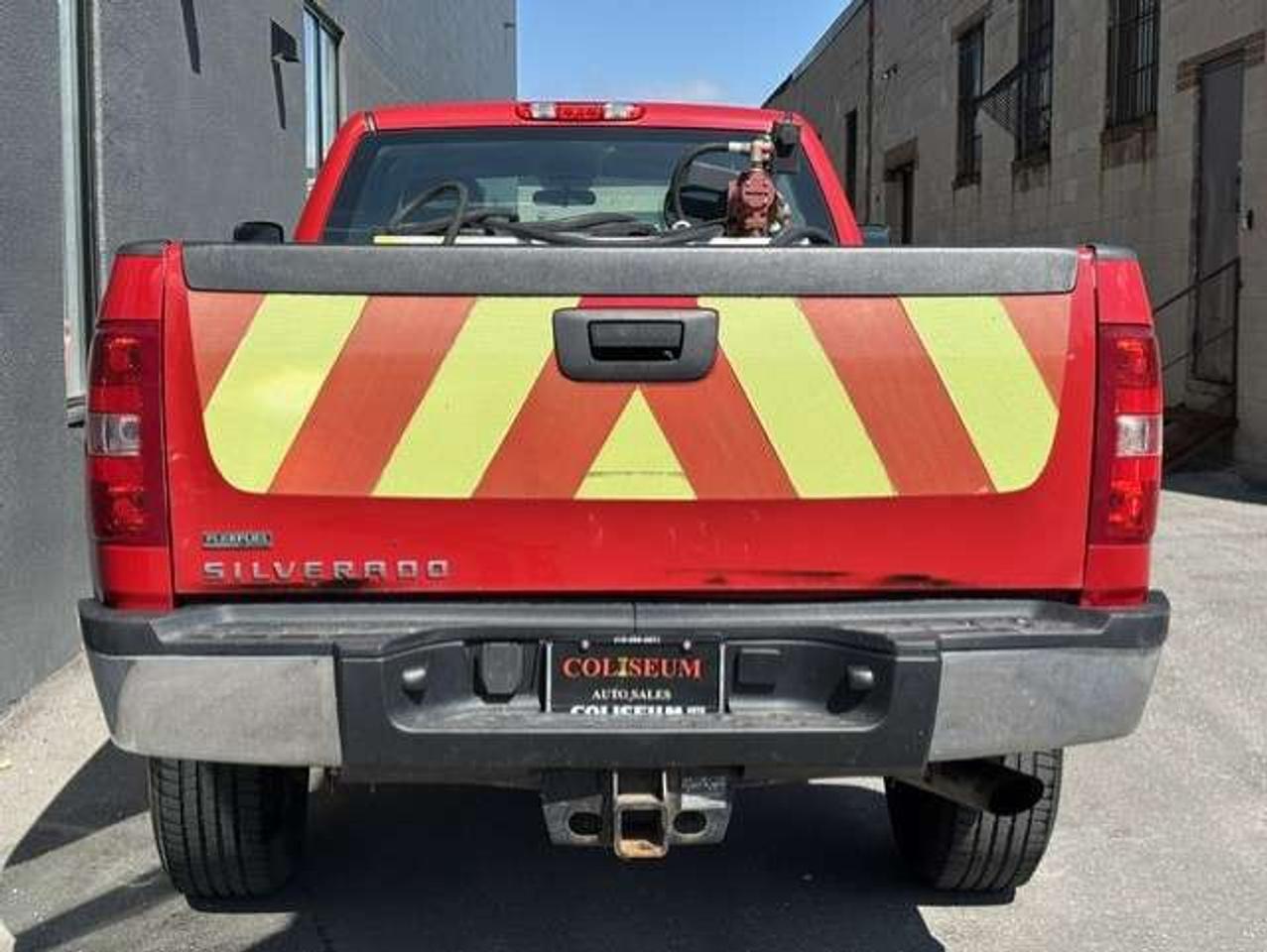 2012 Chevrolet Silverado 3500 4X4 **WESTERN SNOW PLOW-ONLY 45,000KM-CERTIFIED** Photo
