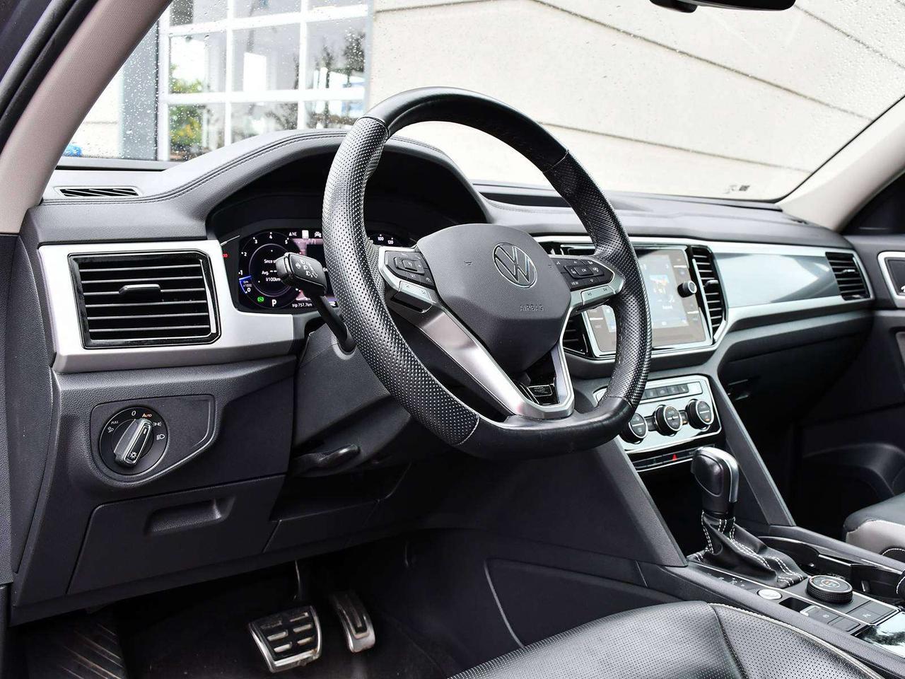 2023 Volkswagen Atlas HIGHLINE   1 OWNER   CLEAN CARFAX   SUNROOF   CAM Photo
