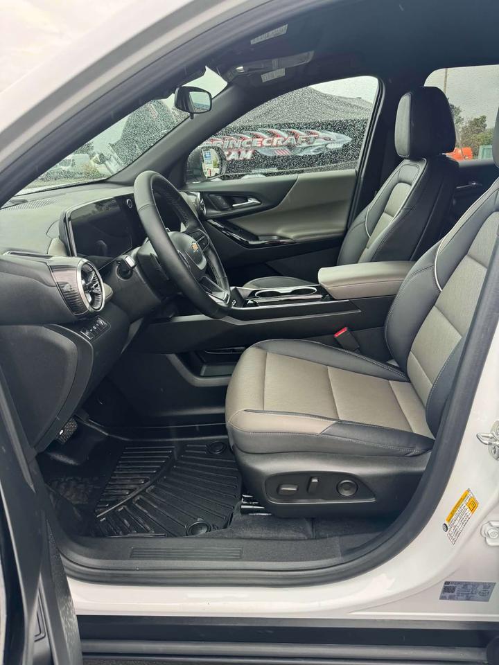2025 Chevrolet Equinox AWD LT - LOW KM - CERTIFIED Photo