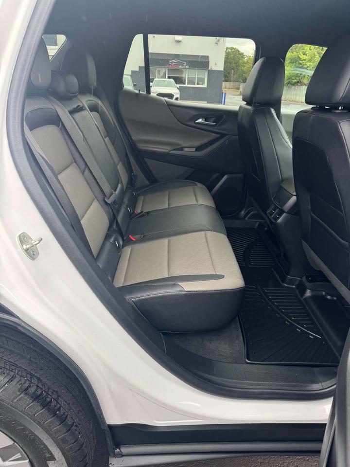 2025 Chevrolet Equinox AWD LT - LOW KM - CERTIFIED Photo