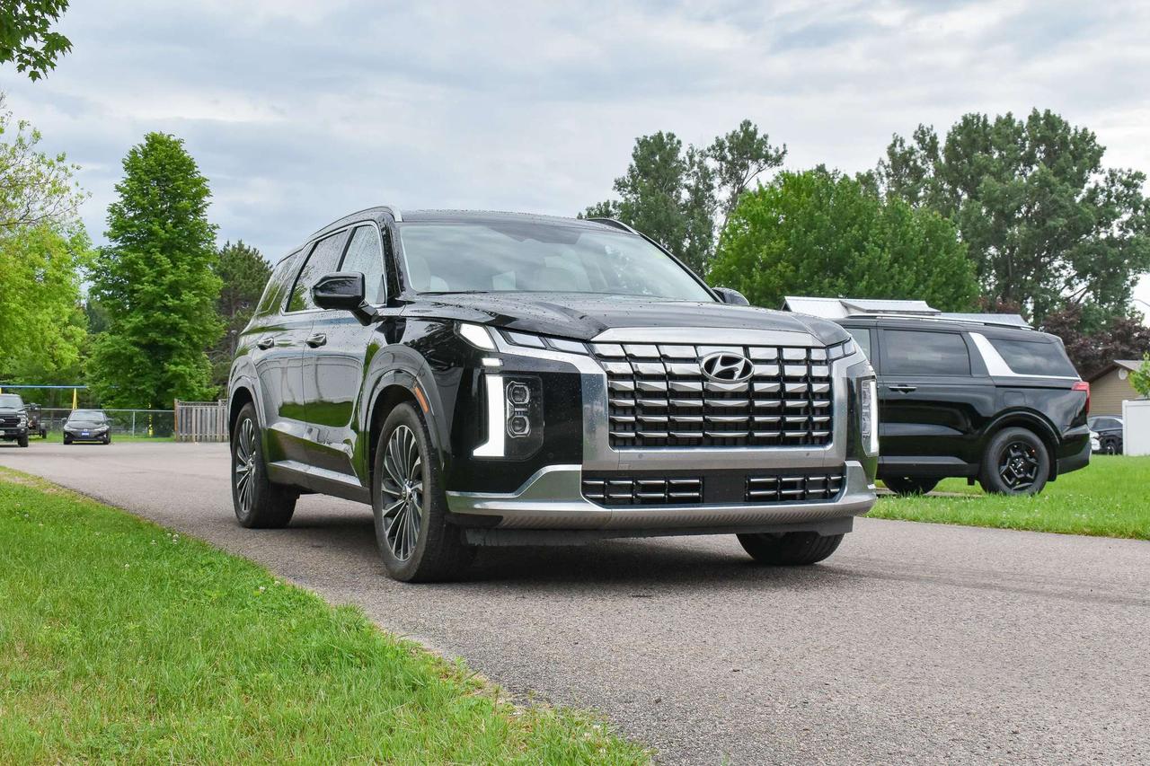 2024 Hyundai PALISADE Ultimate Calligraphy Photo