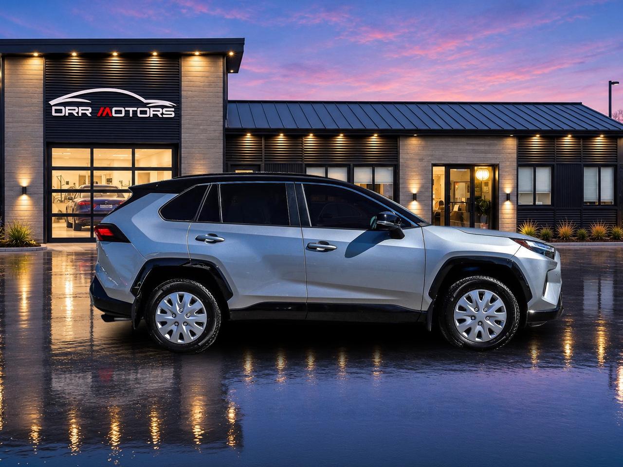 2022 Toyota RAV4 Hybrid Hybrid XSE Photo2
