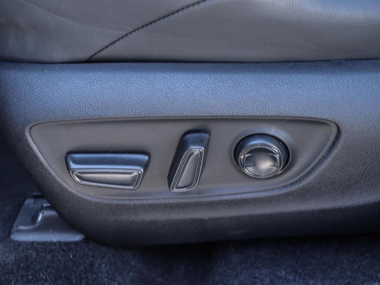 2022 Toyota RAV4 Hybrid Hybrid XSE Photo