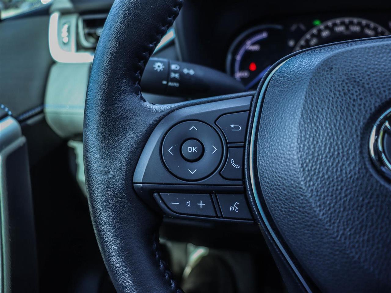 2022 Toyota RAV4 Hybrid Hybrid XSE Photo