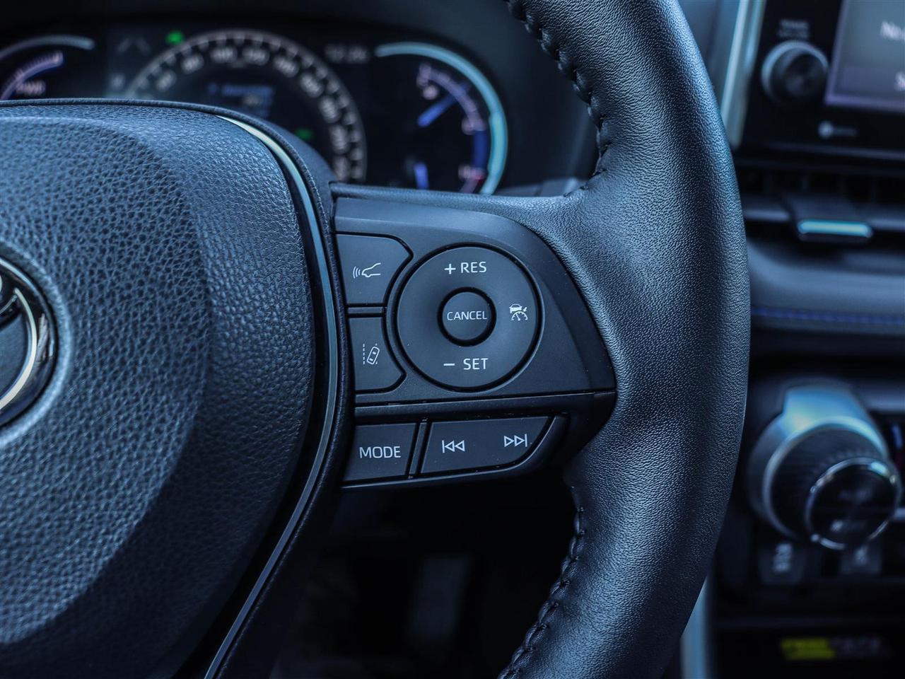 2022 Toyota RAV4 Hybrid Hybrid XSE Photo