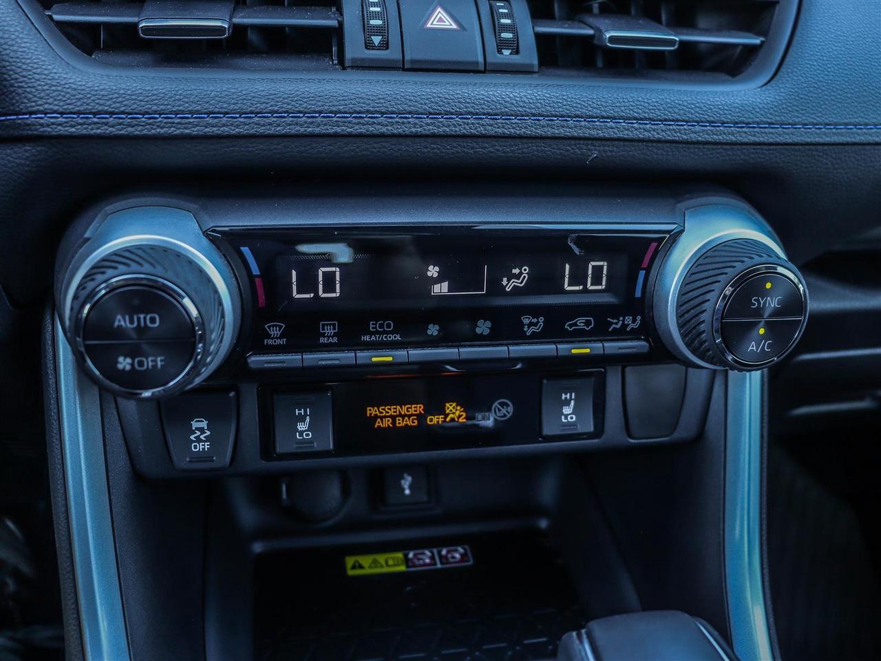 2022 Toyota RAV4 Hybrid Hybrid XSE Photo