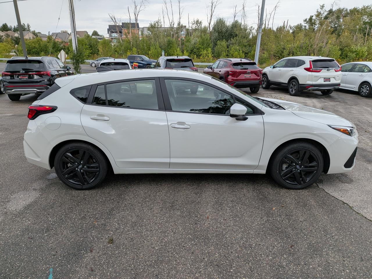 2024 Subaru Impreza Touring 4dr Hatchback Photo