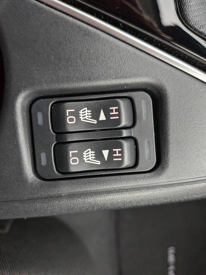 2024 Subaru Impreza Touring 4dr Hatchback Photo
