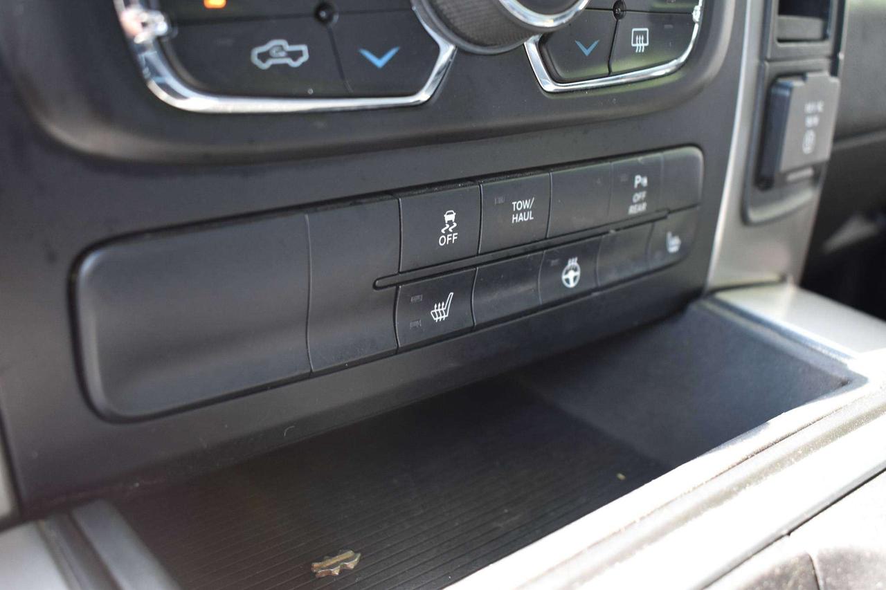 2019 RAM 1500 Warlock Photo