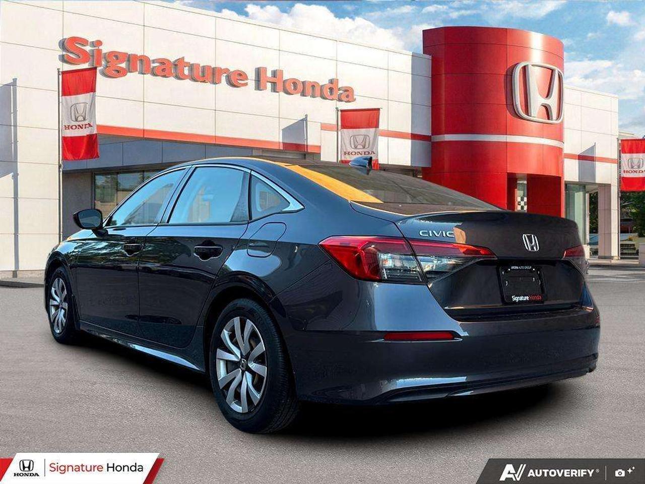 2022 Honda Civic LX Photo3
