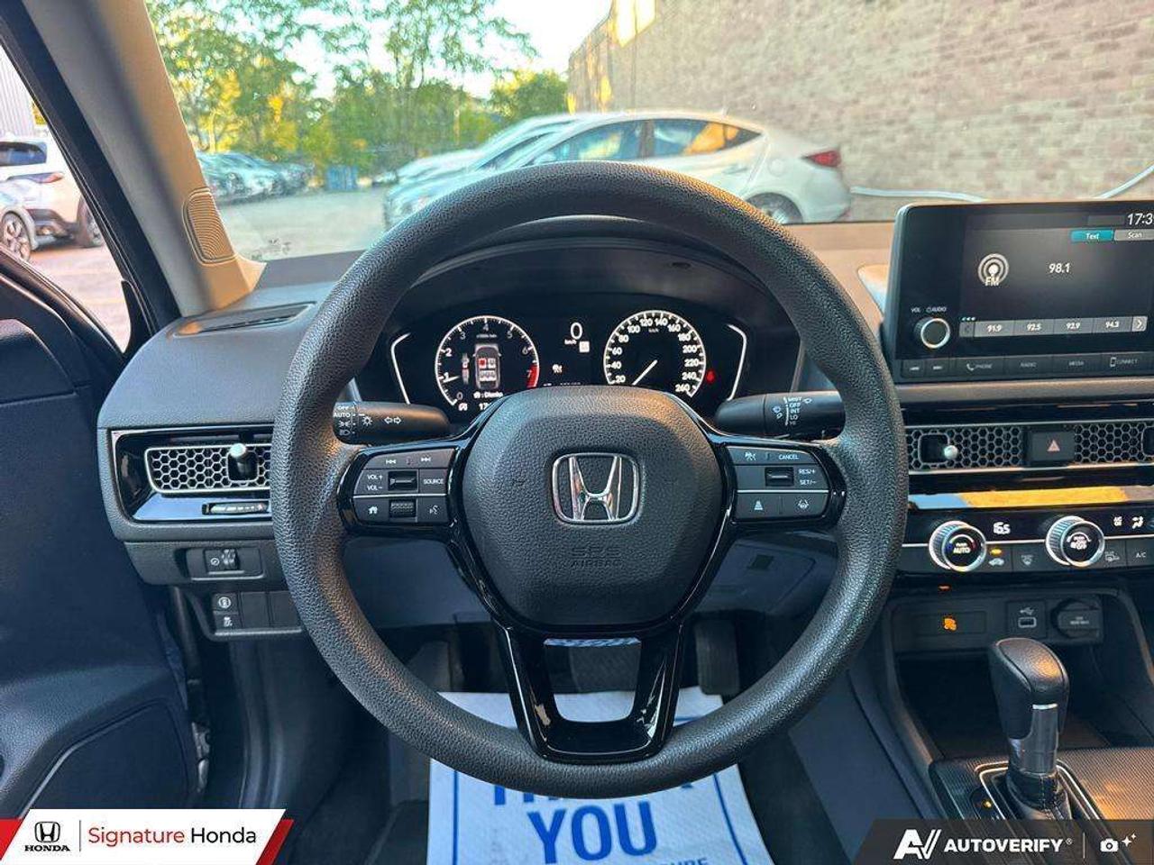 2022 Honda Civic LX Photo