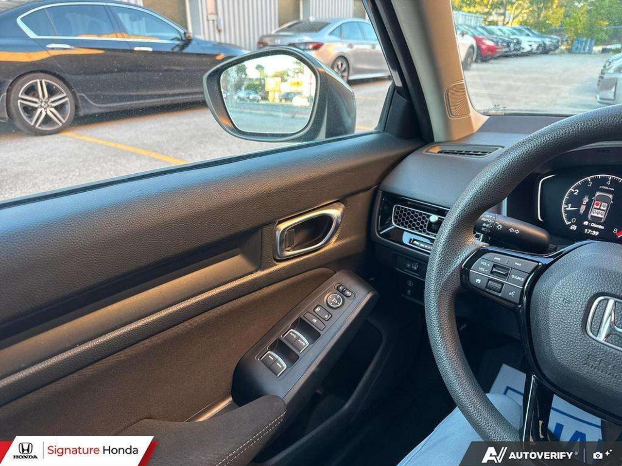 2022 Honda Civic LX Photo