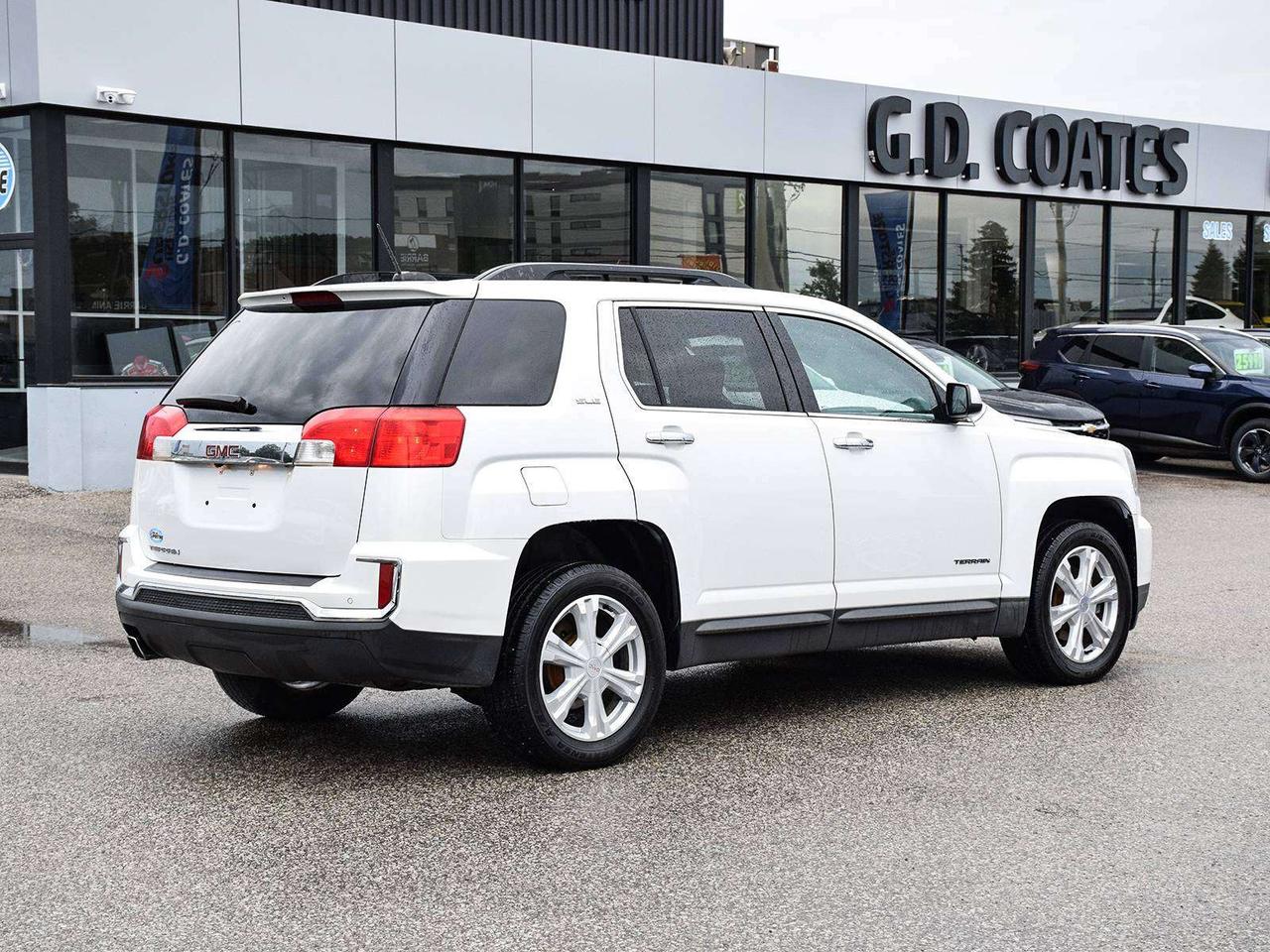 2017 GMC Terrain SLE ~Heated Seats ~Blind Spot ~Bluetooth ~Camera Photo
