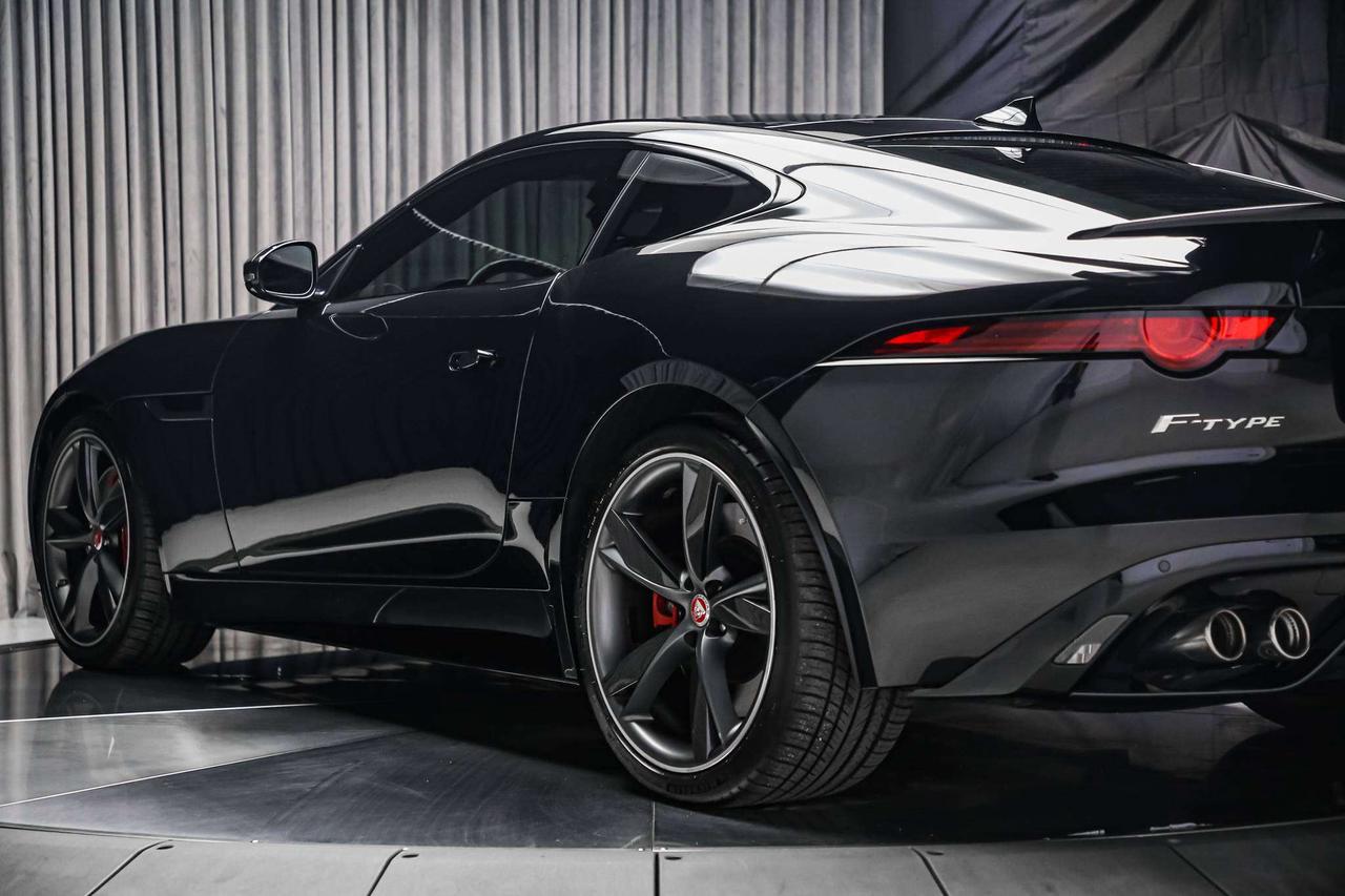 2019 Jaguar F-Type R AWD 550HP NOACCIDENT SERVICERECS REDINT SELFPARK Photo