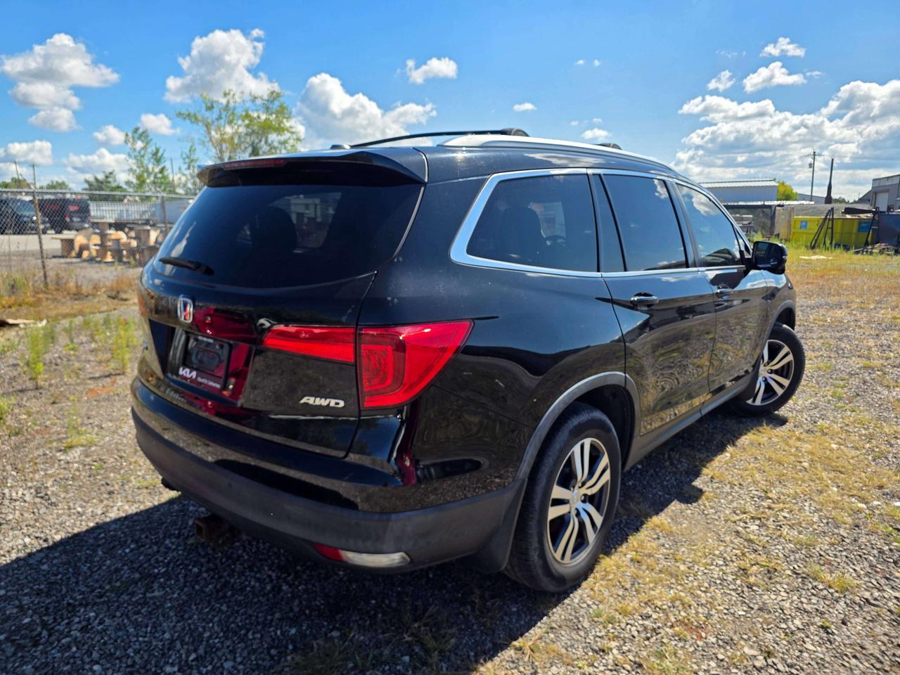 2017 Honda Pilot EX-L AS TRADED Photo