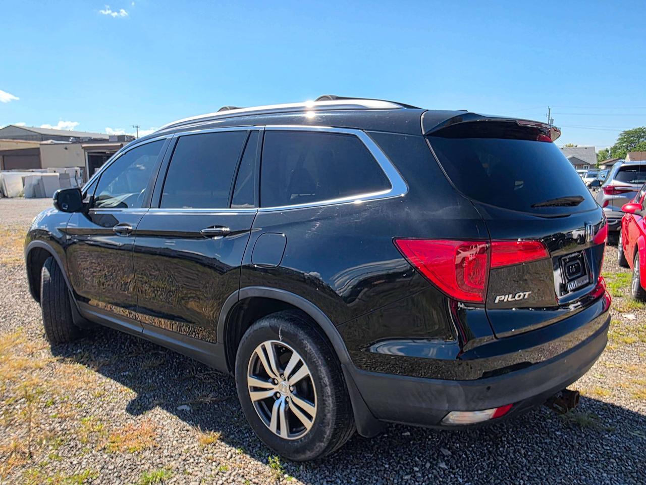 2017 Honda Pilot EX-L AS TRADED Photo