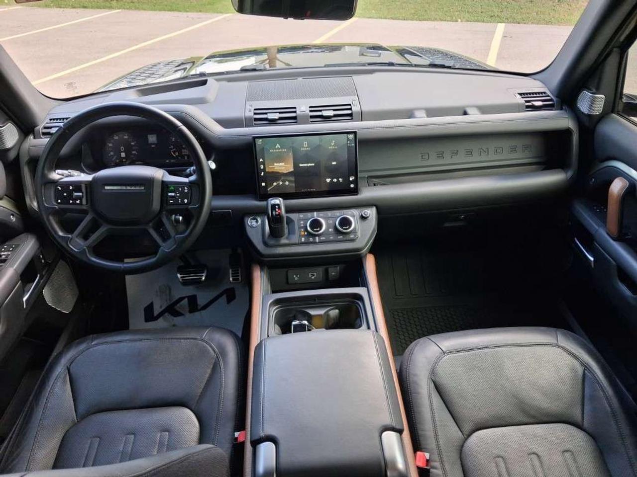 2023 Land Rover Defender 130 X AWD Photo