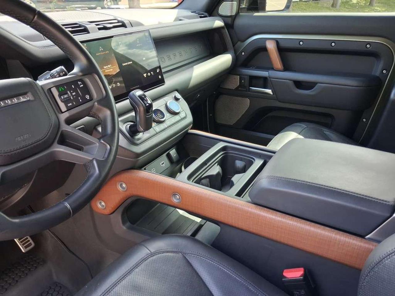 2023 Land Rover Defender 130 X AWD Photo