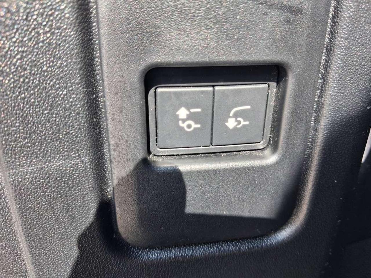 2023 Land Rover Defender 130 X AWD Photo