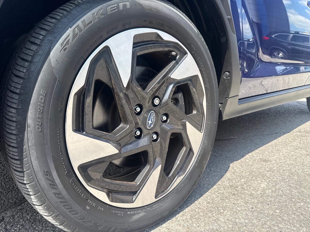 2024 Subaru Crosstrek Limited 4dr All-Wheel Drive Photo