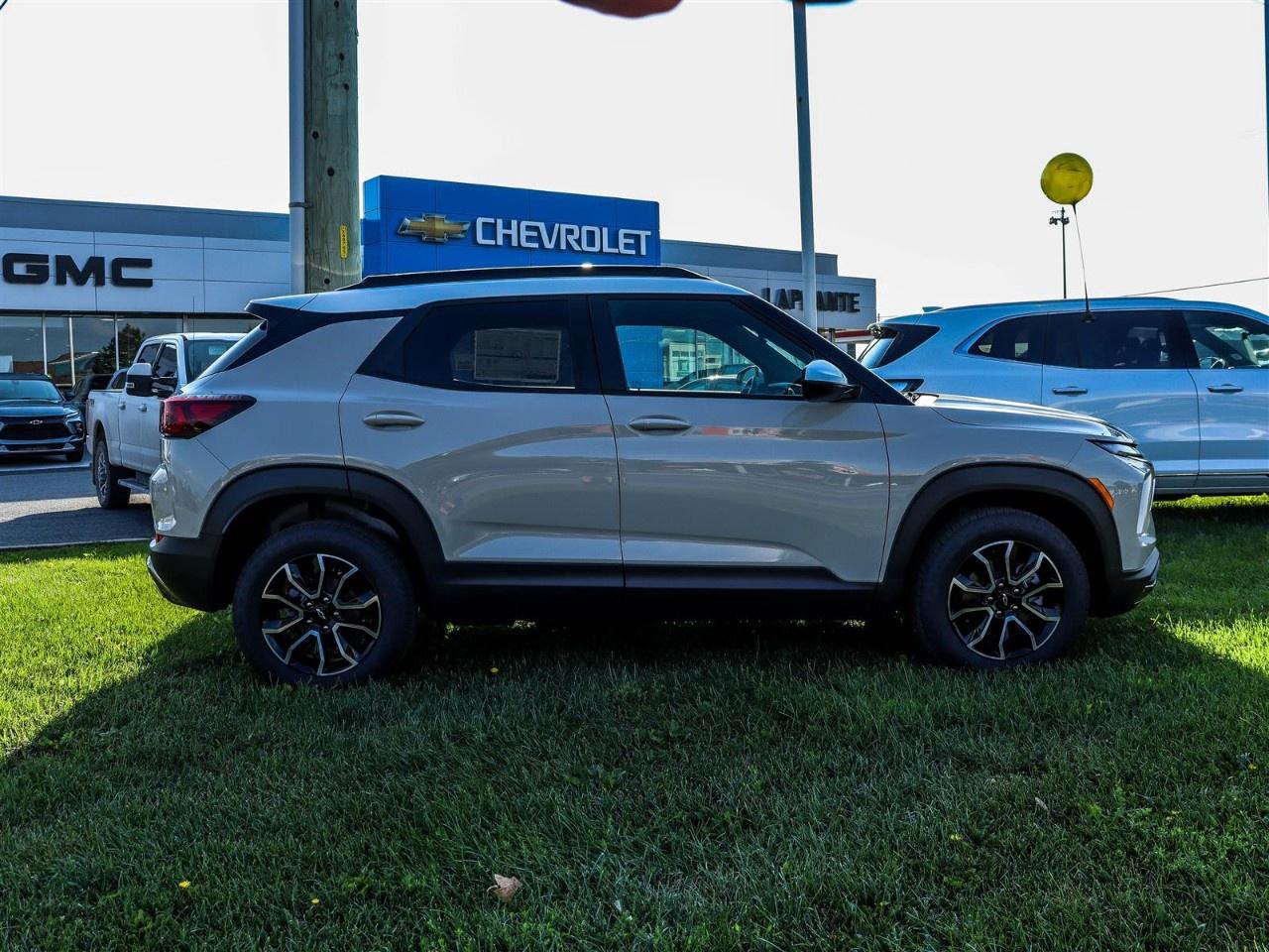 2026 Chevrolet TrailBlazer AWD 4dr ACTIV Photo4