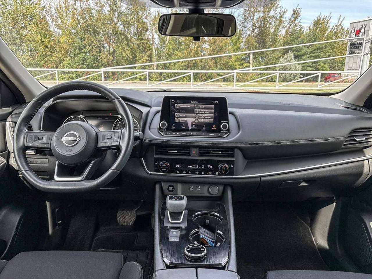 2024 Nissan Rogue S Photo