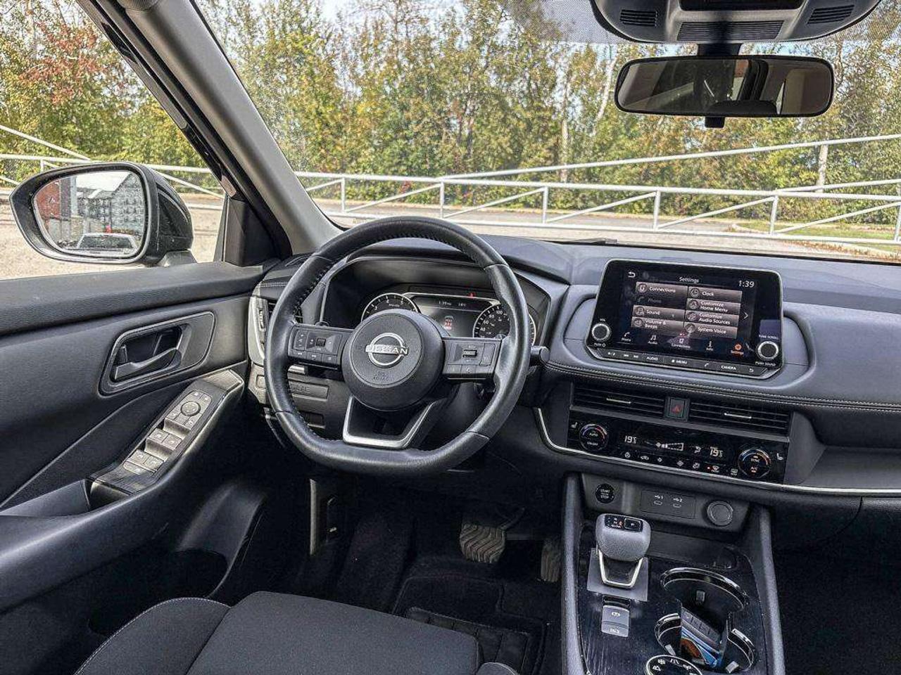 2024 Nissan Rogue S Photo
