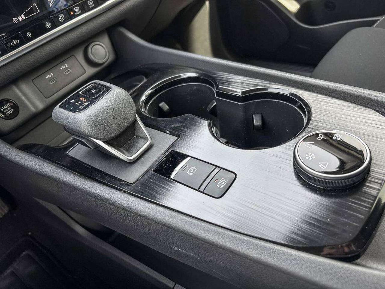 2024 Nissan Rogue S Photo