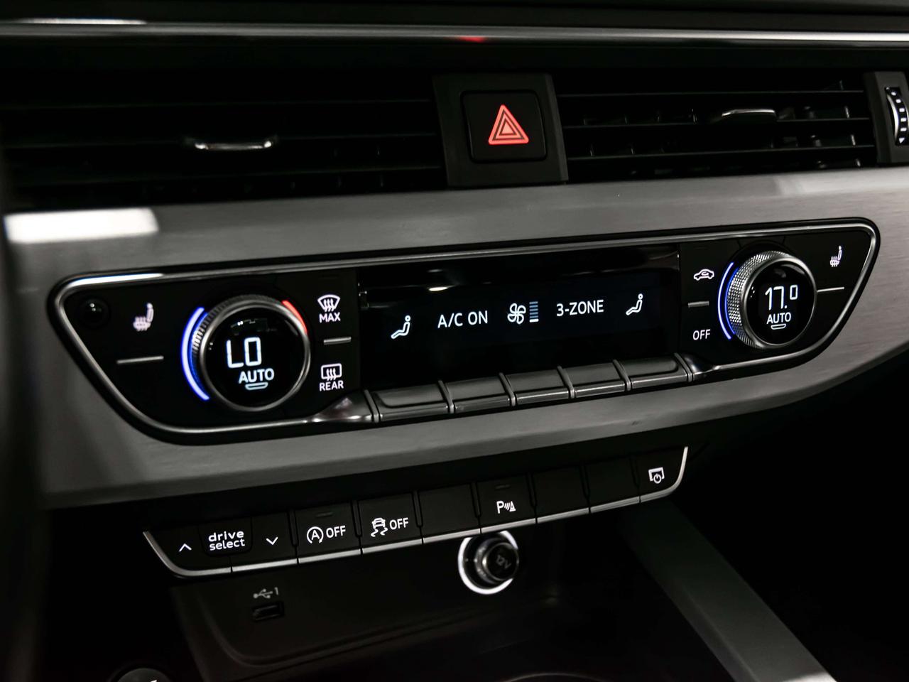 2019 Audi A4 TECHNIK BLIND SPOTS NAVI REAR VIEW CAMERA Photo