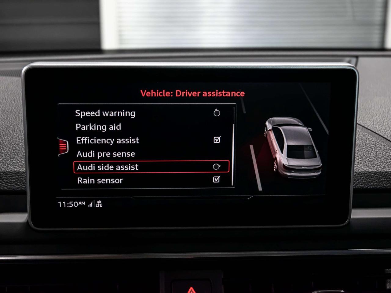 2019 Audi A4 TECHNIK BLIND SPOTS NAVI REAR VIEW CAMERA Photo