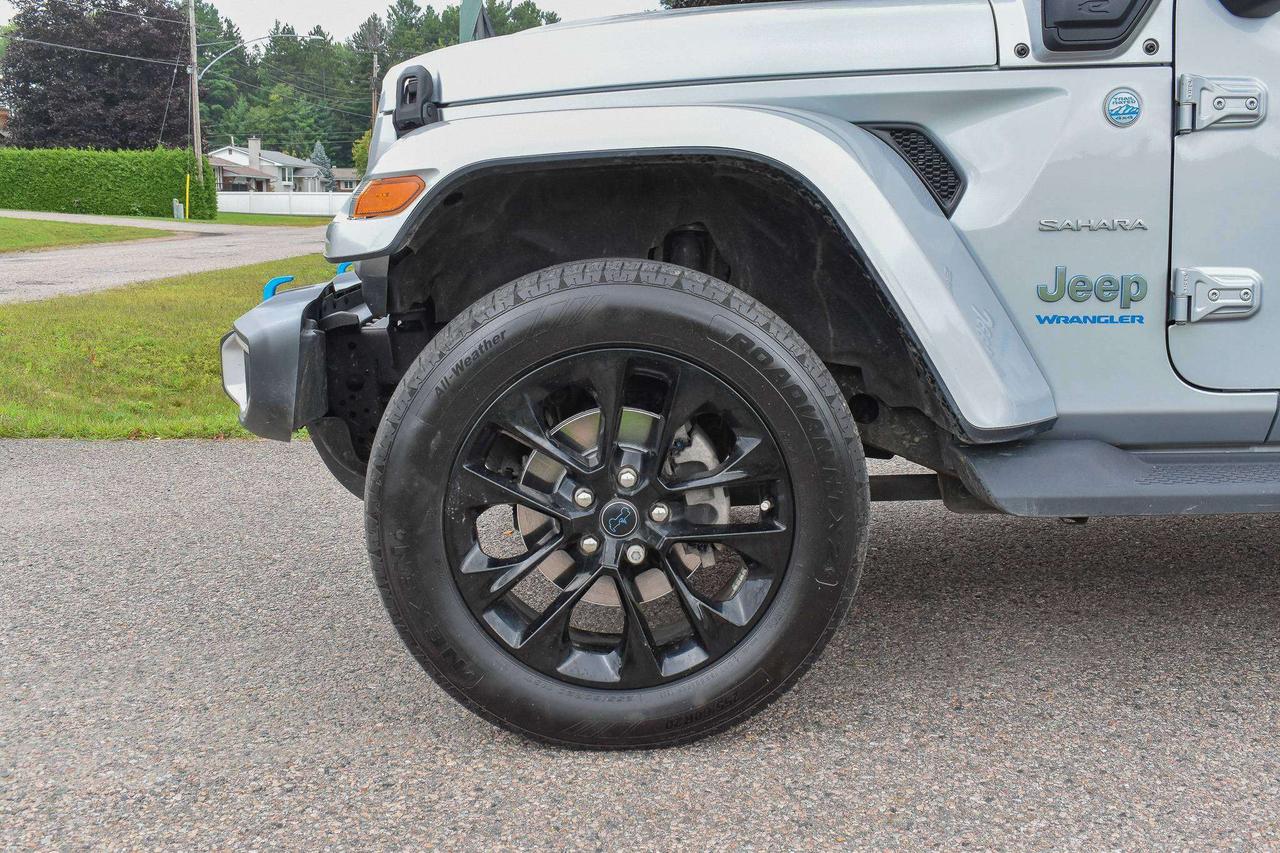 2024 Jeep Wrangler Sahara Photo