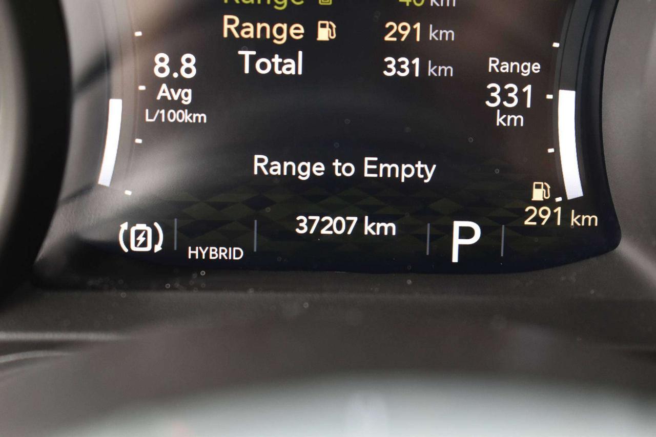 2024 Jeep Wrangler Sahara Photo