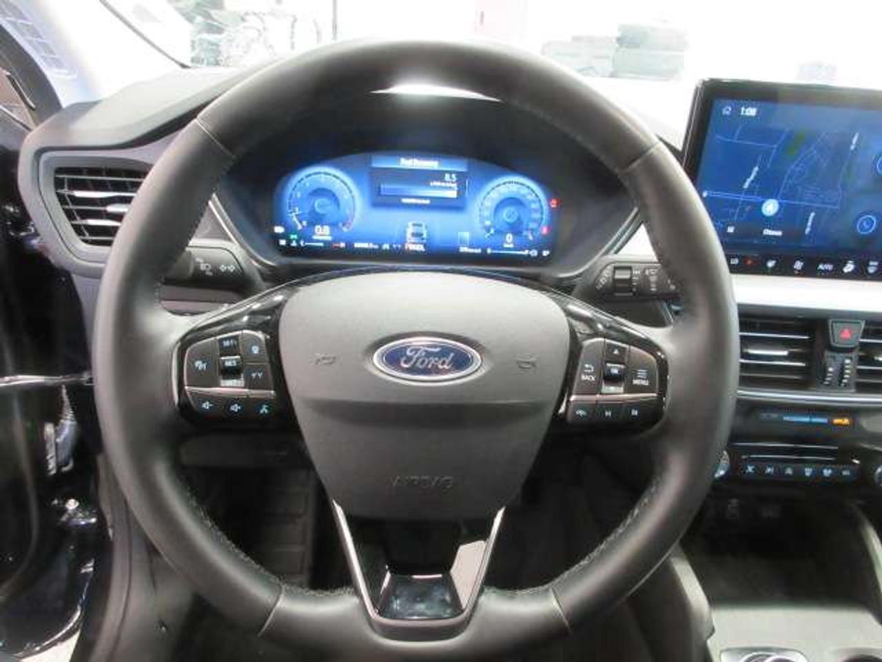 2024 Ford Escape PLATINUM AWD, NAV, ROOF, LEATHER, 69K! Photo