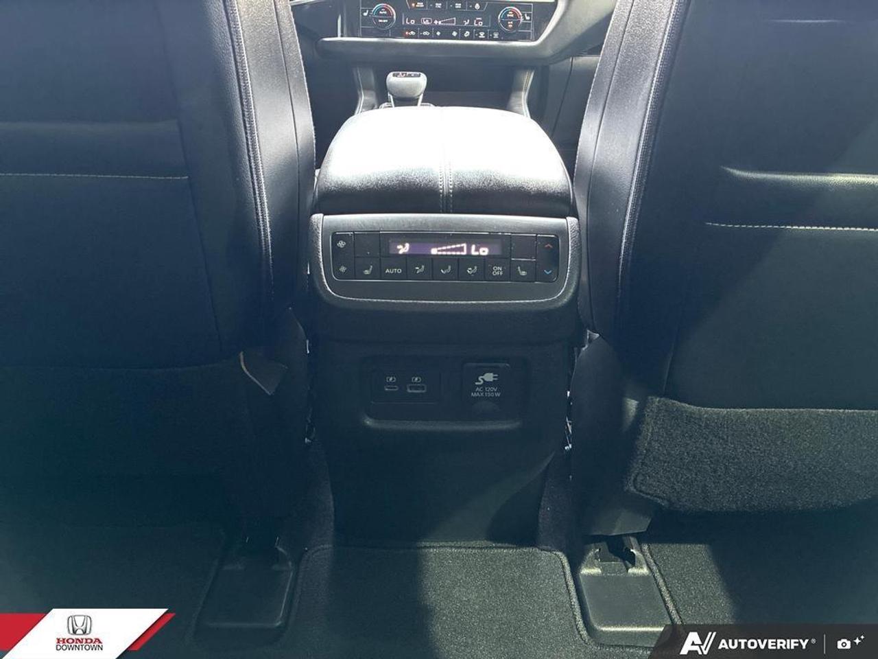 2024 Nissan Pathfinder SL 4dr 4x4 Photo
