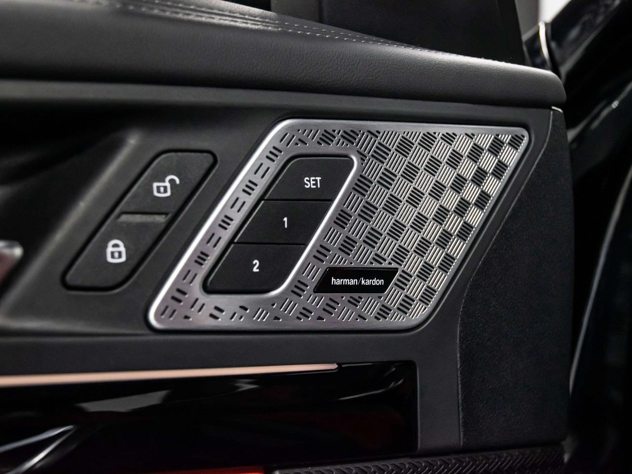2025 BMW X1 xDrive M SPORT PREMIUM ENHANCED HEADS UP Photo