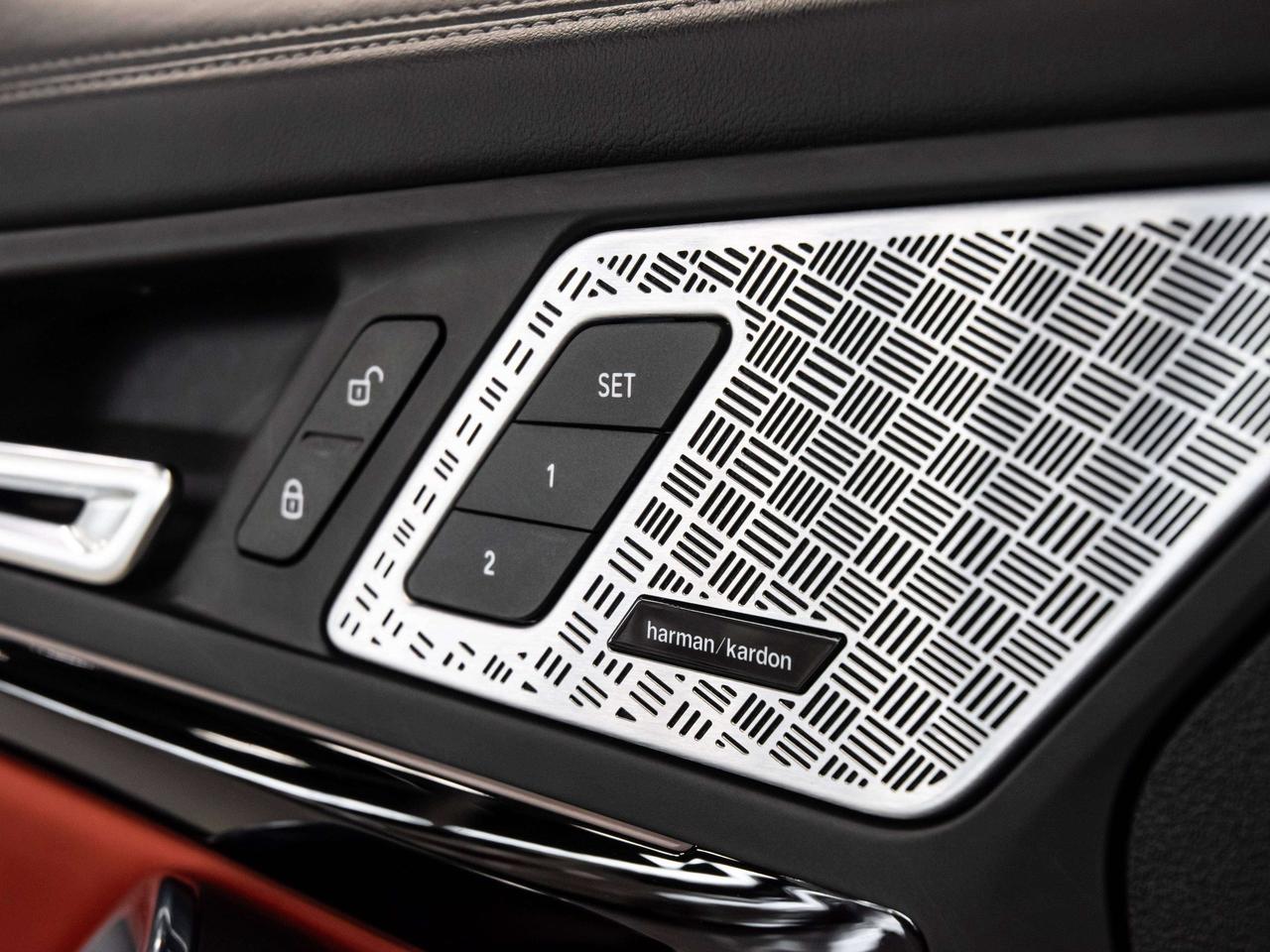 2025 BMW X1 xDrive M SPORT PREMIUM ENHANCED HEADS UP Photo