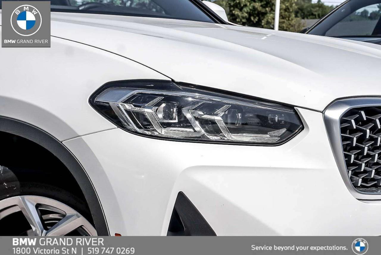 2025 BMW X4 xDrive30i 4dr All-Wheel Drive Sports Activity Coupe Photo5