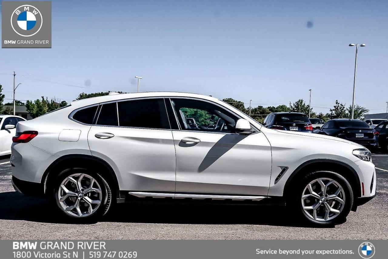 2025 BMW X4 xDrive30i 4dr All-Wheel Drive Sports Activity Coupe Photo2